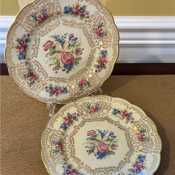 Mid-Century Royal Bayreuth Salad or Dessert Plate, Set of 3 - Picture 9 of 16